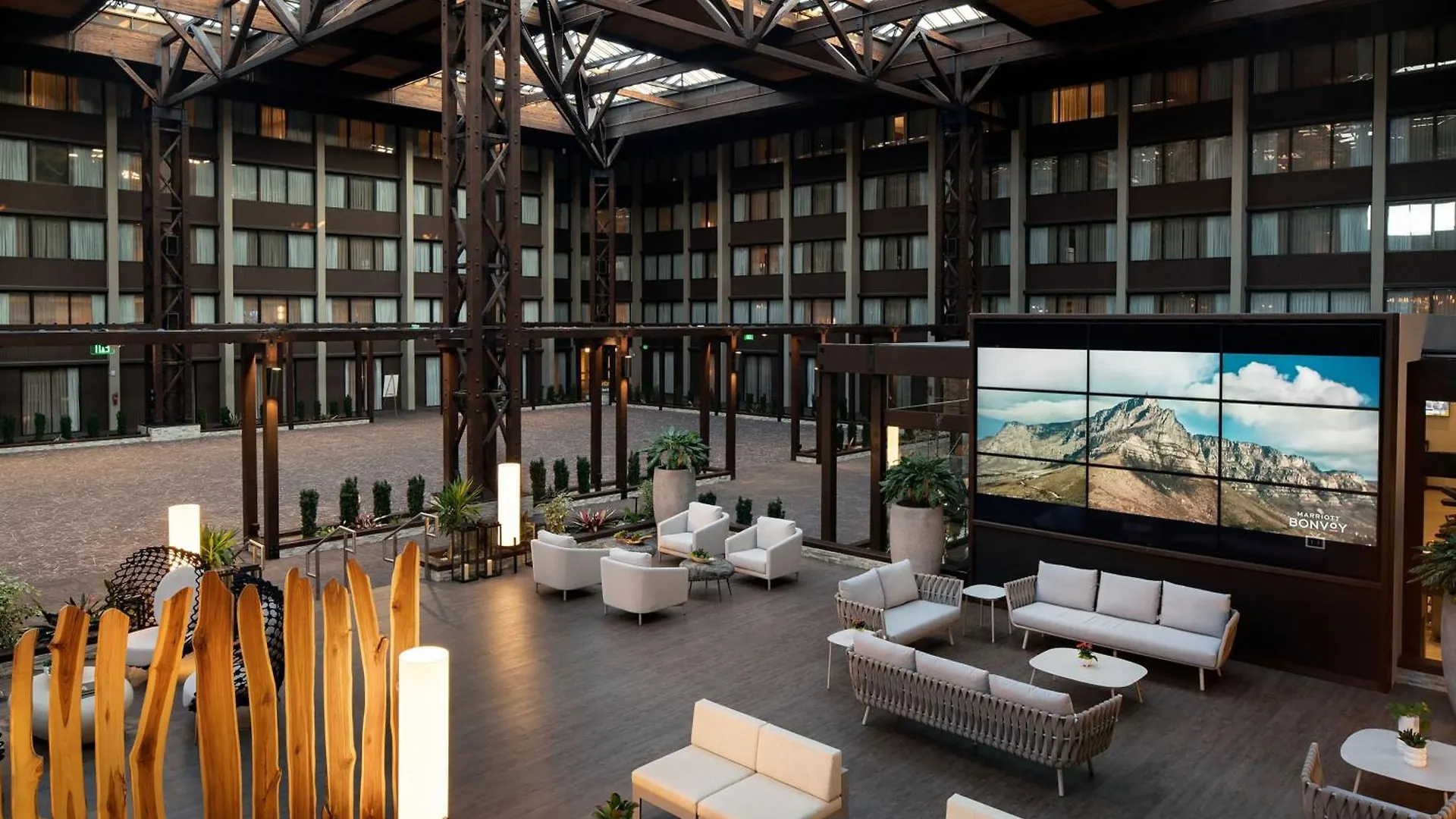 Hotel Seattle Airport Marriott SeaTac